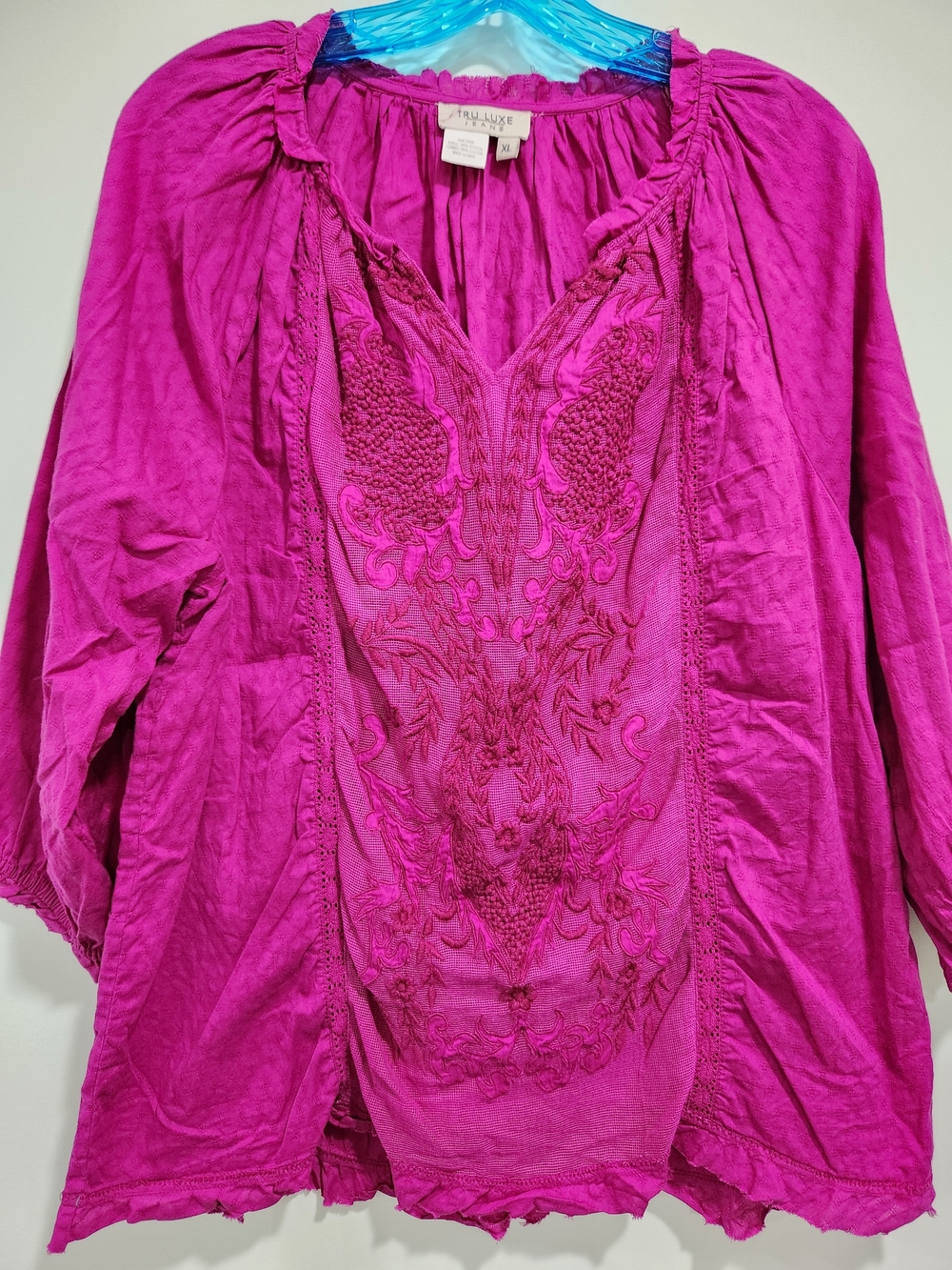 Tru Luxe Jeans Fuchsia Embroidered Peasant Blouse